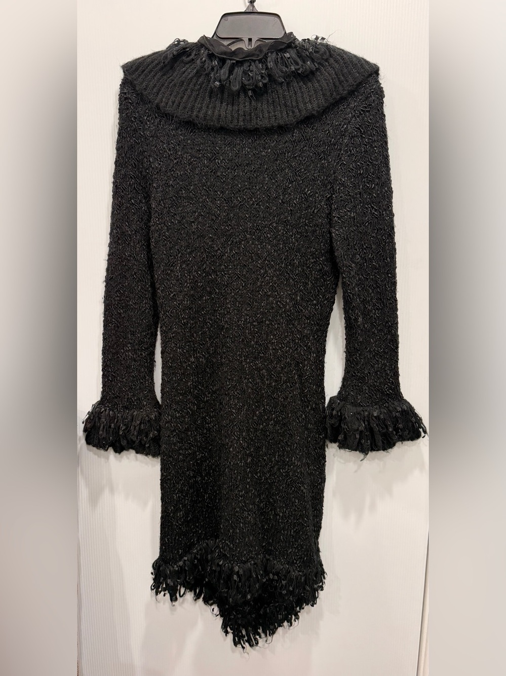 Pretty Angel Black Ruffled Knit Cardigan with Decorative Button - Picture 2 of 5